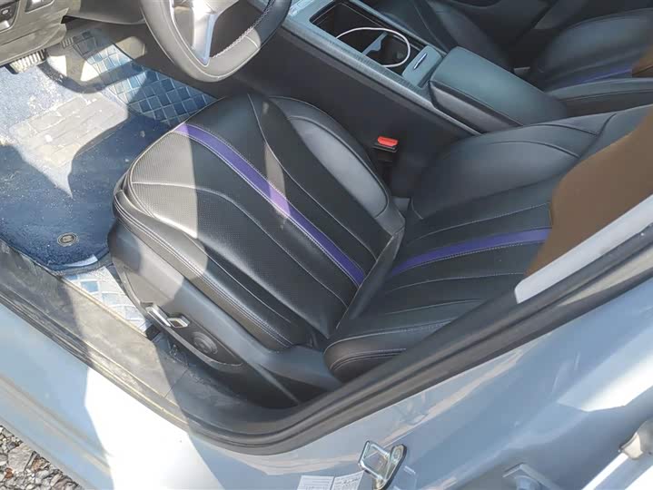 Фото 9 - Geely Preface L