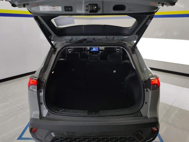 Photo 4 - Toyota Corolla Cross