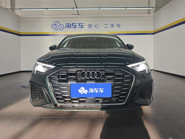 Фото 2 - Audi A3