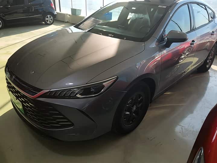 Фото 1 - BYD Qin Plus