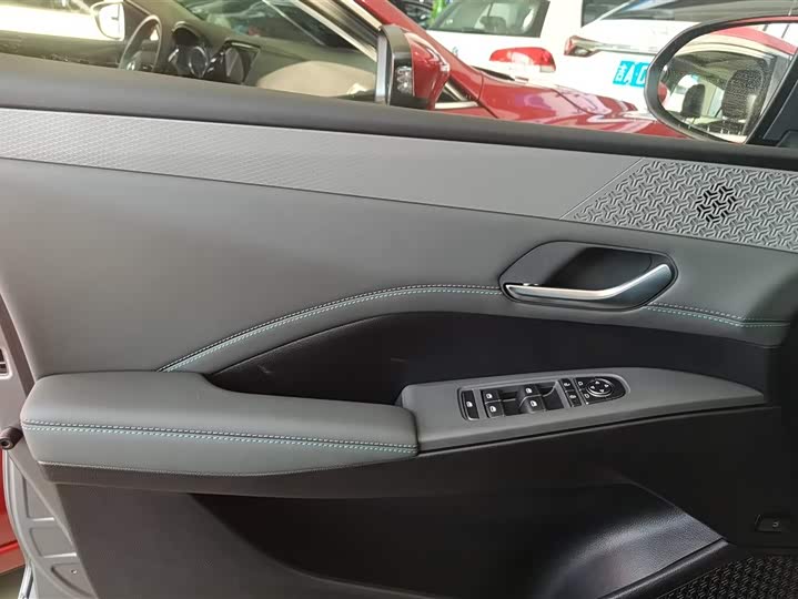 Фото 7 - BYD Qin Plus