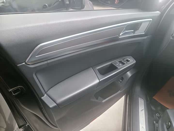 Фото 6 - Volkswagen Teramont Pro