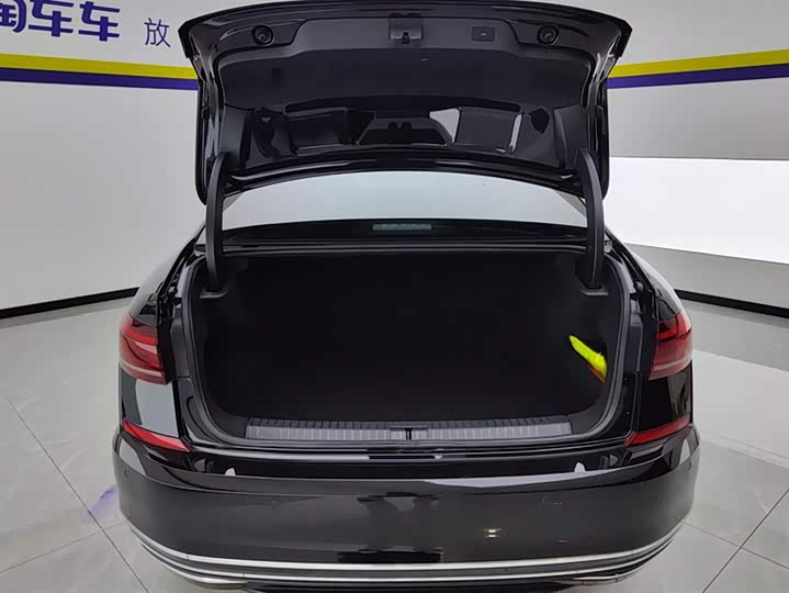 Фото 4 - Volkswagen Passat