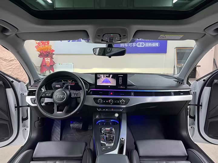 Фото 7 - Audi A4L