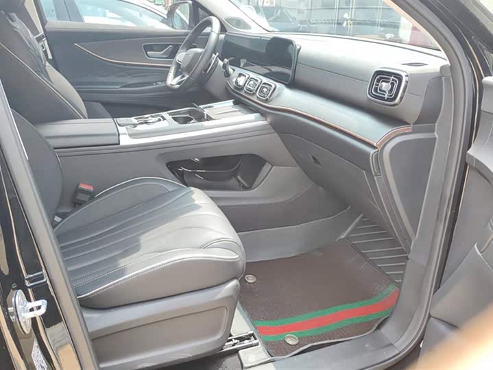 Фото 8 - Chery Tiggo 9