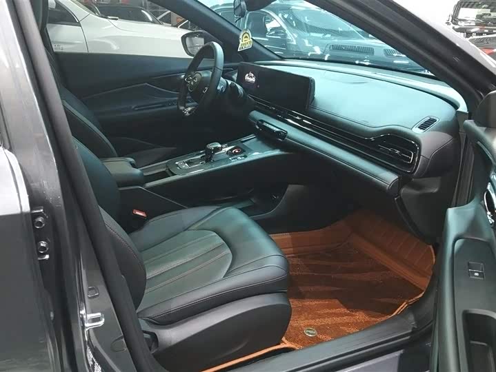 Фото 8 - GAC Trumpchi Empow R