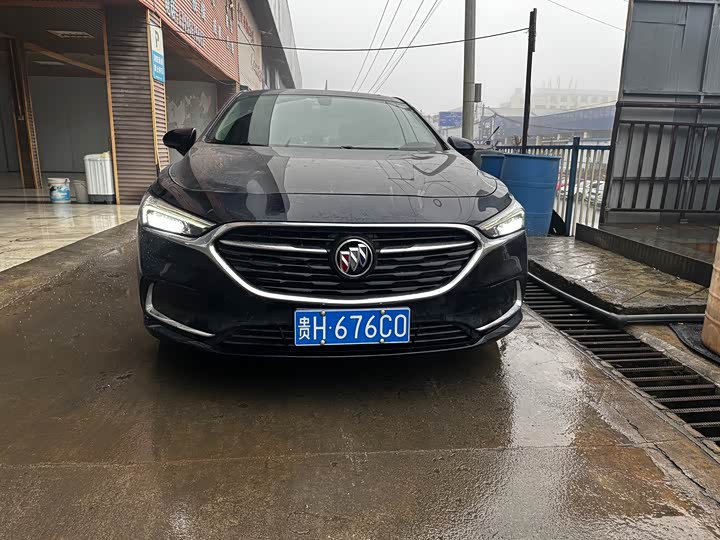 Фото 2 - Buick LaCrosse