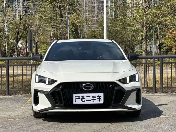 Фото 2 - GAC Trumpchi Empow R