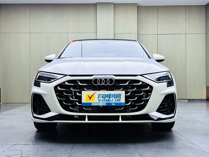 Фото 2 - Audi A3