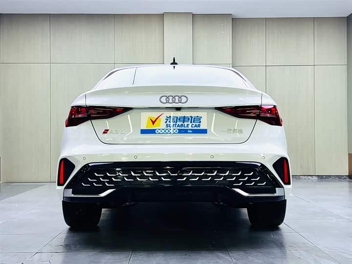 Фото 5 - Audi A3