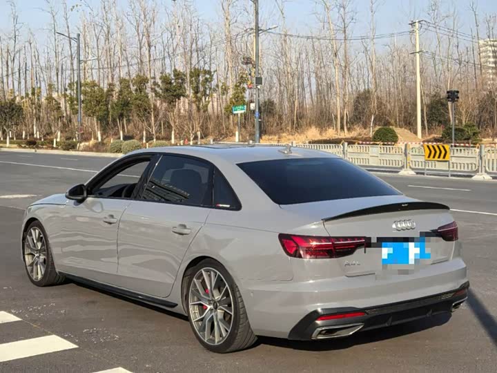 Фото 9 - Audi A4L