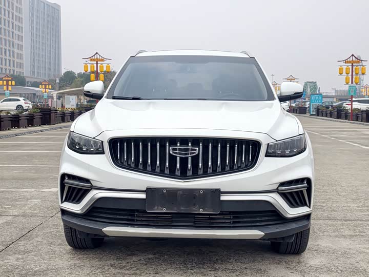 Фото 2 - Geely Atlas