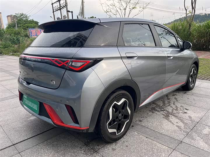 Фото 5 - BYD Dolphin