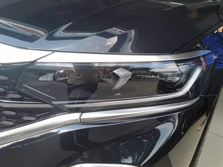 Фото 5 - Volkswagen Passat