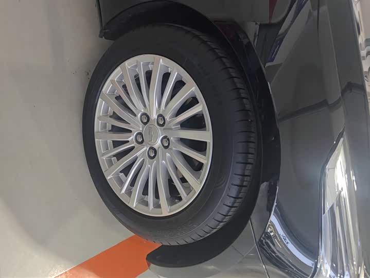 Фото 6 - Cadillac CT6