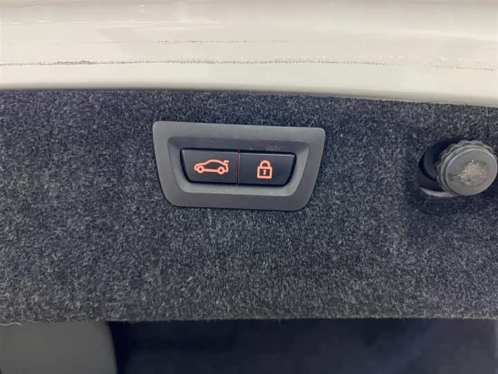 Фото 8 - BMW 3 Series