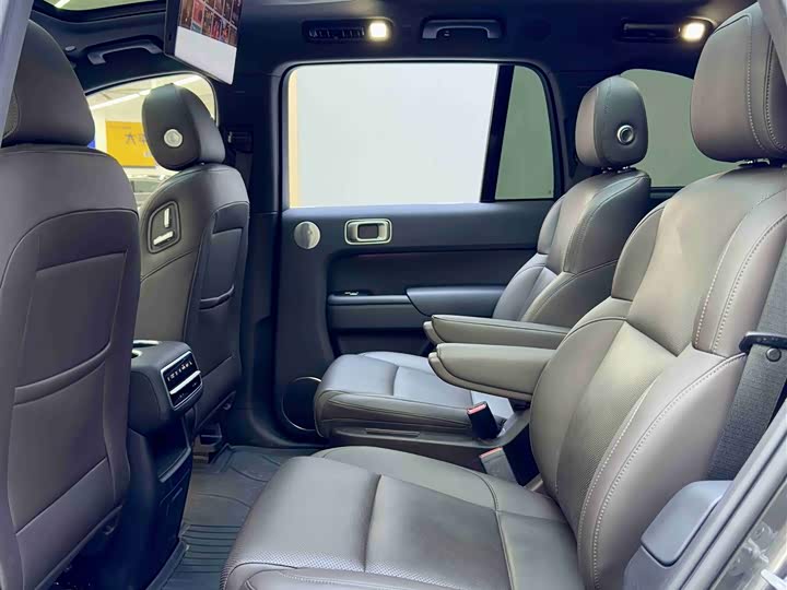 Фото 6 - LiXiang L8