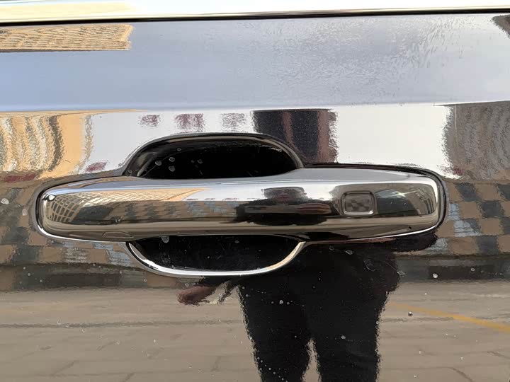 Фото 5 - Volvo S90