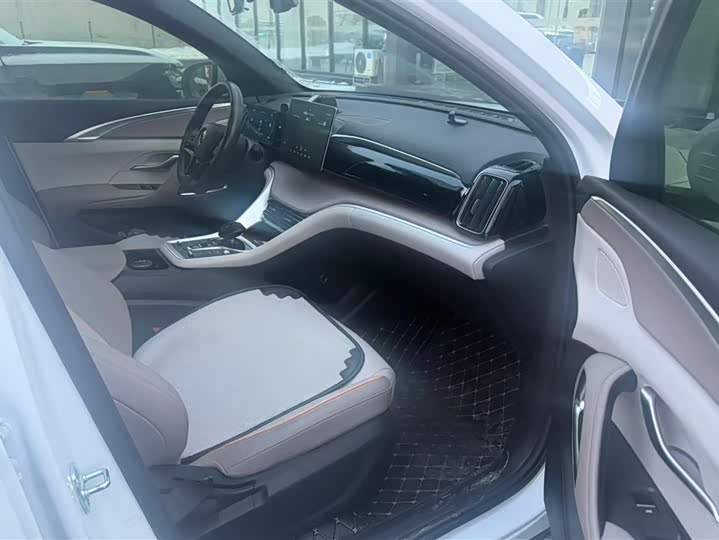 Фото 8 - BYD Song Pro Hybrid