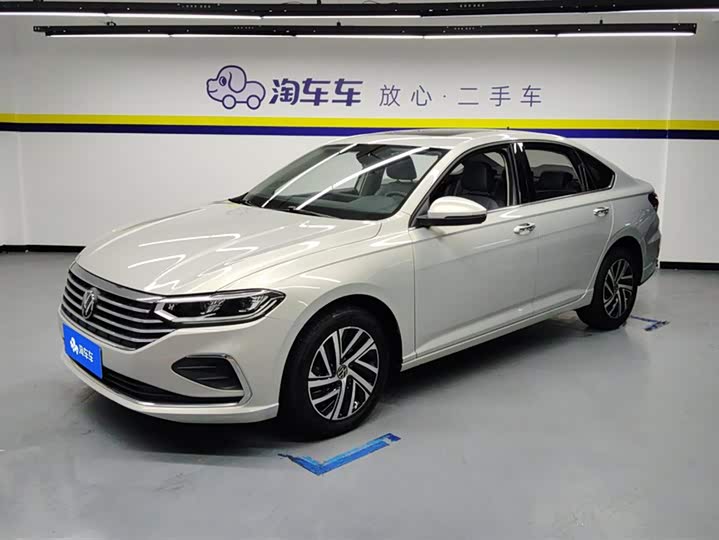 Фото 1 - Volkswagen Lavida