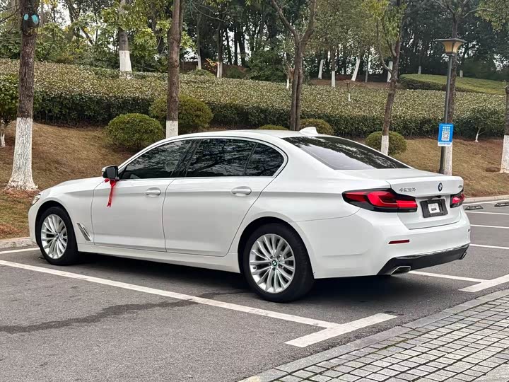 Фото 7 - BMW 5 Series