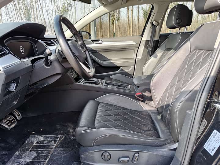 Фото 5 - Volkswagen Magotan GTE Hybrid