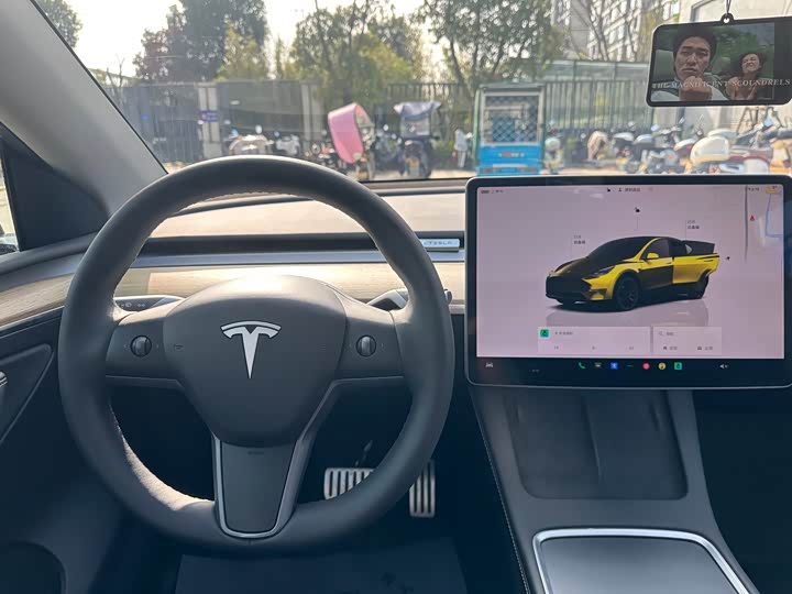 Фото 7 - Tesla Model Y