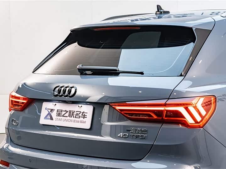 Фото 9 - Audi Q3