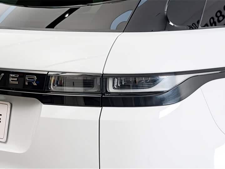 Фото 9 - Land Rover Range Rover Evoque L