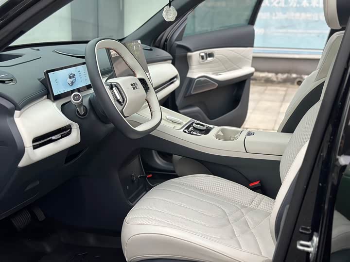Фото 6 - Geely Galaxy Starship 7