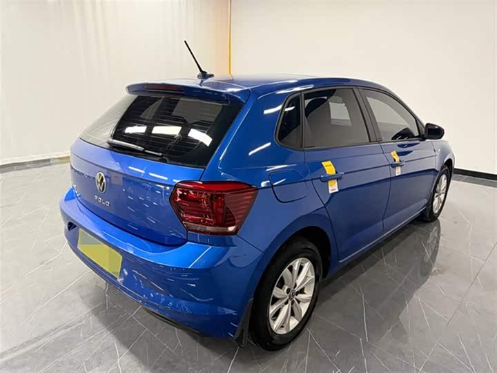 Фото 6 - Volkswagen Polo