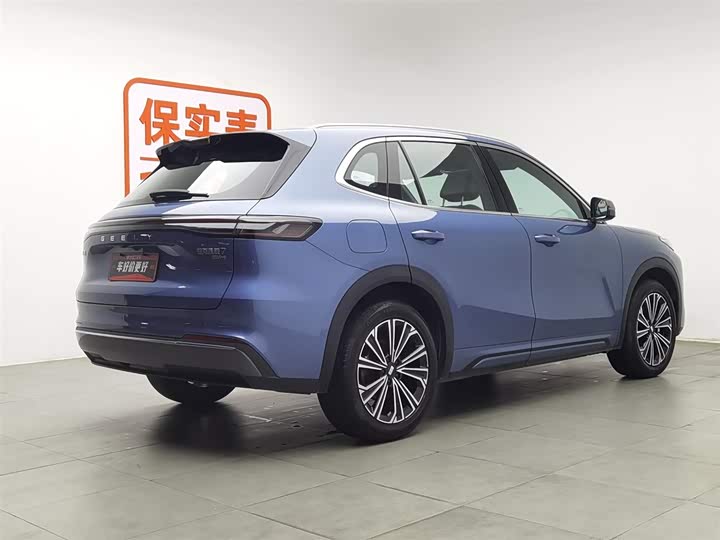 Фото 2 - Geely Galaxy Starship 7