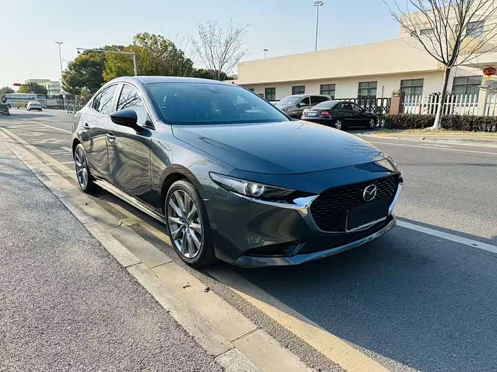 Фото 3 - Mazda 3 (Axela)