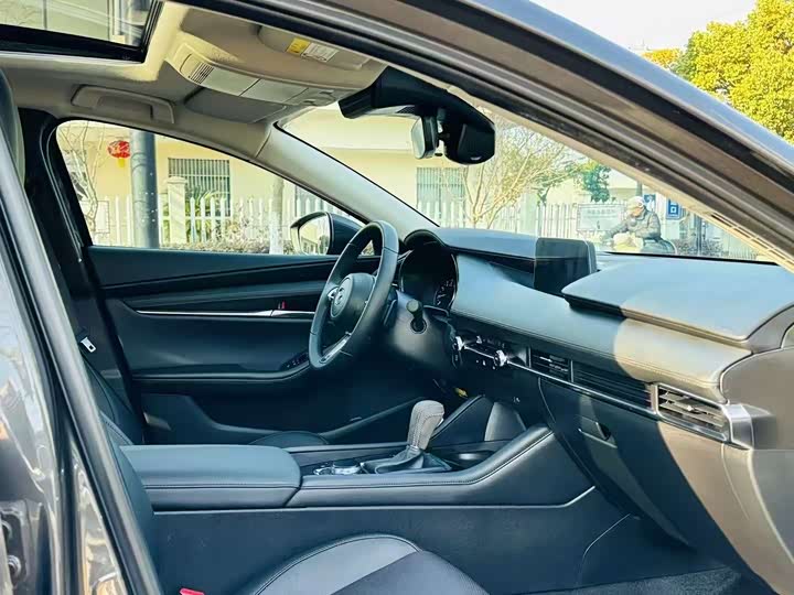 Фото 4 - Mazda 3 (Axela)