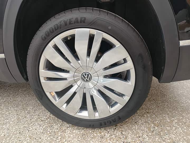 Фото 7 - Volkswagen Teramont Pro