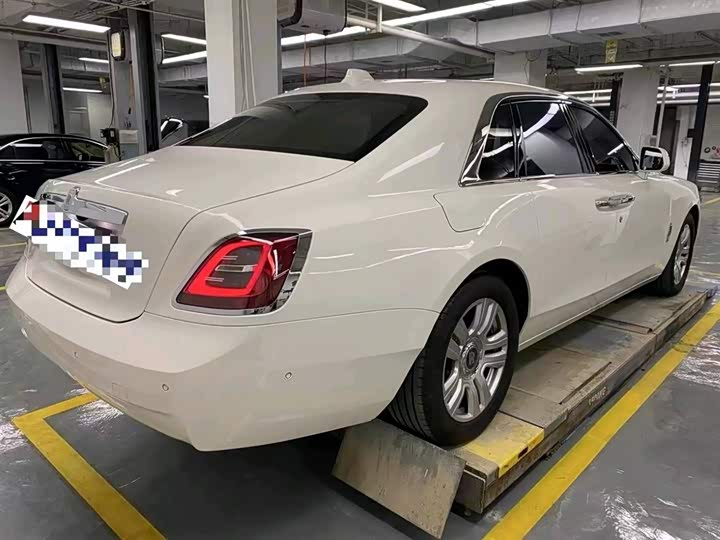 Фото 2 - Rolls-Royce Ghost