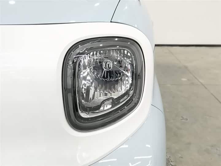 Фото 7 - Bestune Pony