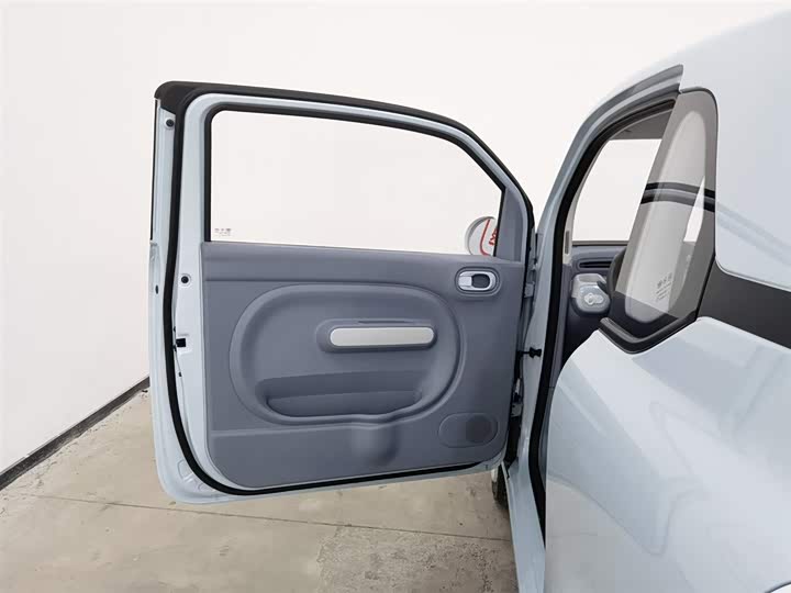 Фото 8 - Bestune Pony