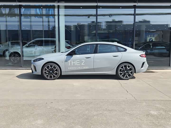 Фото 4 - BMW 2 Series