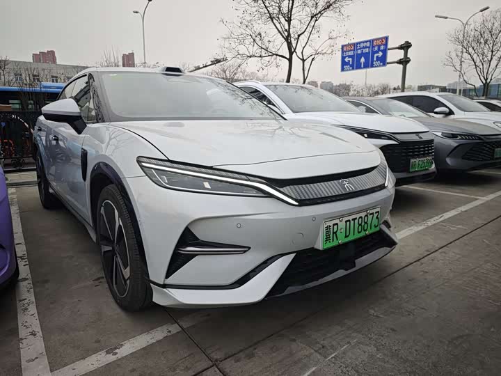 Фото 2 - BYD Song L