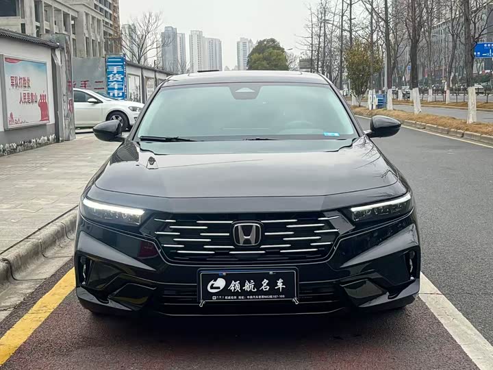 Фото 1 - Honda Accord