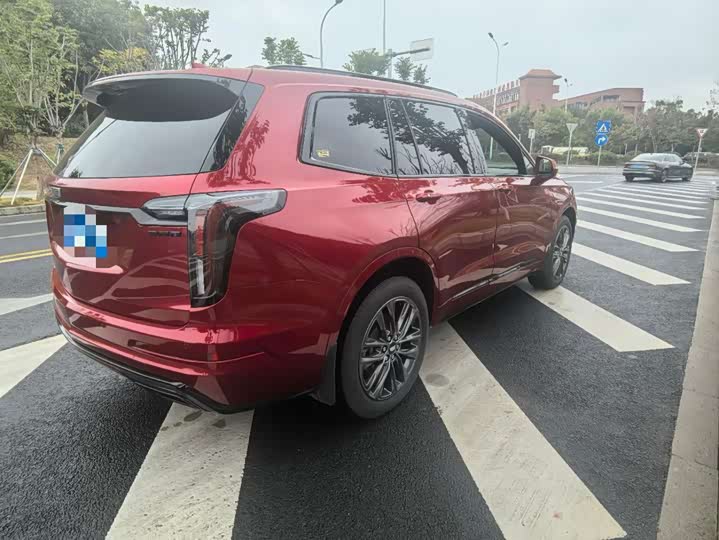 Фото 3 - Cadillac XT6