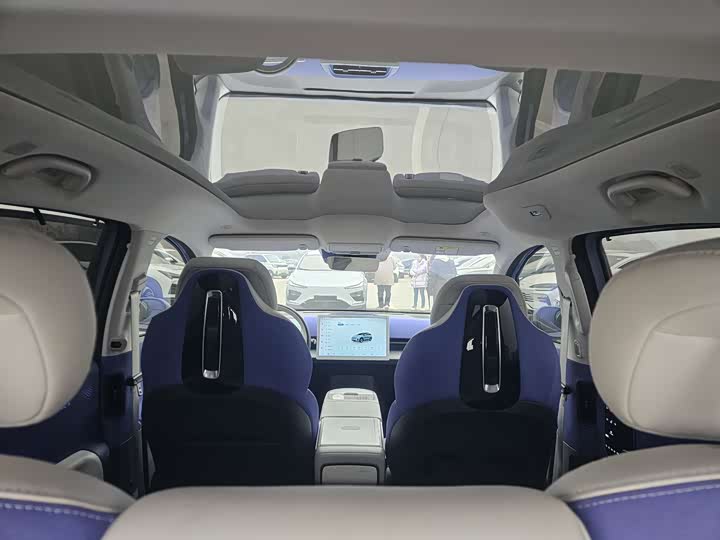 Фото 7 - BAIC Arcfox Kaola S