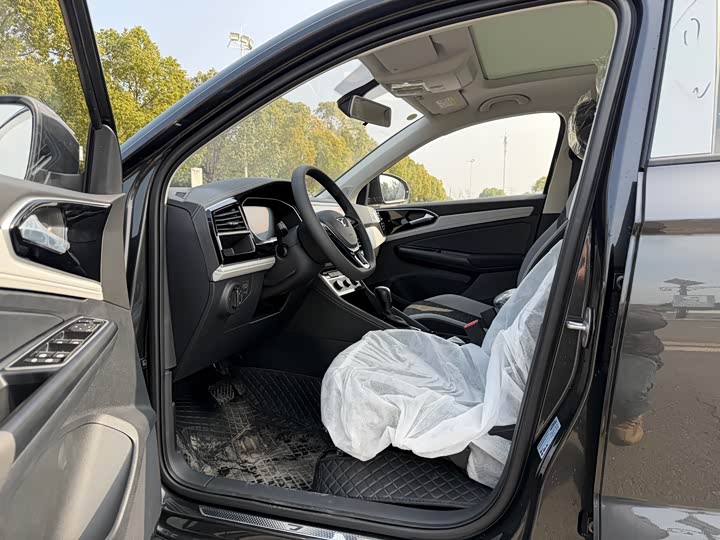 Фото 8 - Jetta VS7