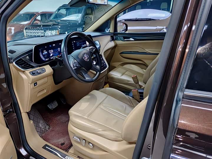 Фото 7 - Buick GL8 ES