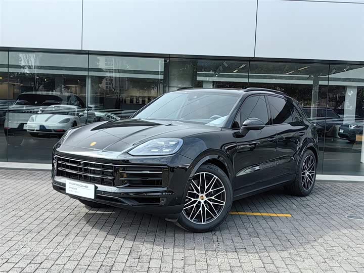 Фото 1 - Porsche Cayenne
