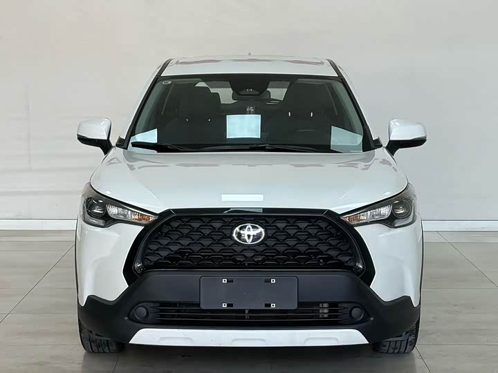 Фото 2 - Toyota Corolla Cross