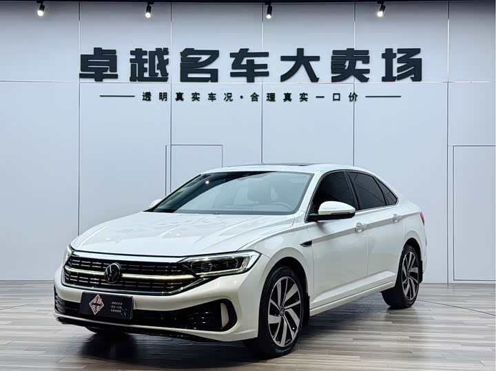 Фото 1 - Volkswagen Sagitar L