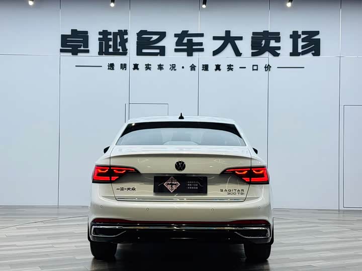 Фото 6 - Volkswagen Sagitar L