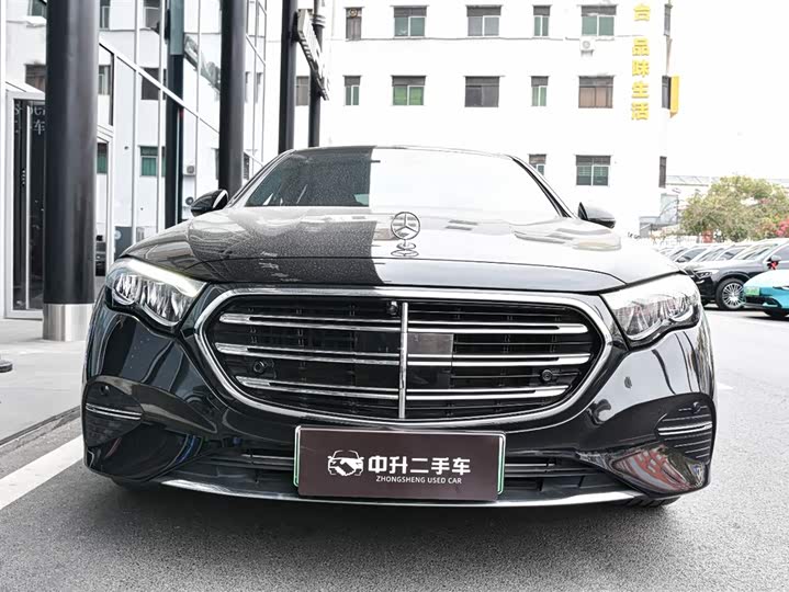 Фото 7 - Mercedes-Benz E-Class Hybrid